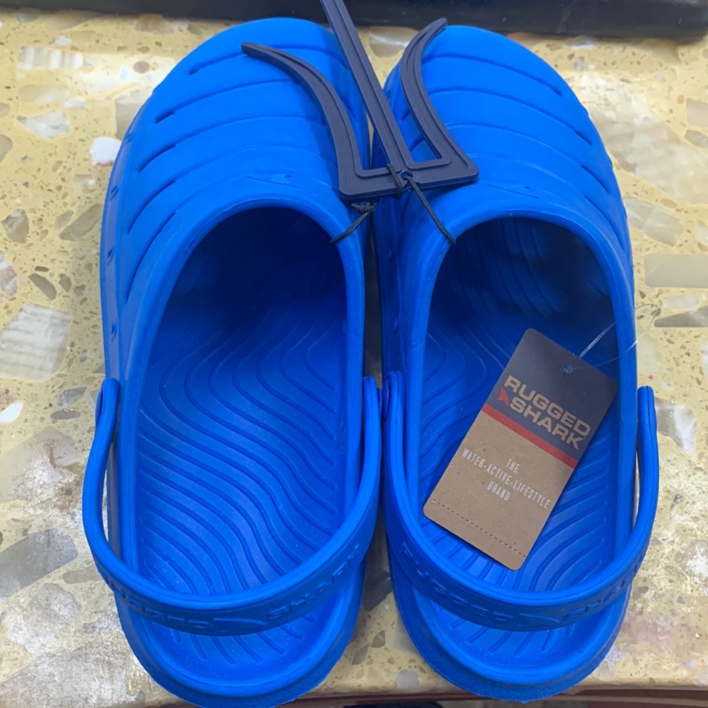 Mens royal blue crocs